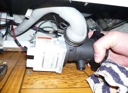 Dysfonctionnement de la pompe de la machine à laver