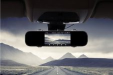 rejting-luchshix-videoregistratorov-zerkalo